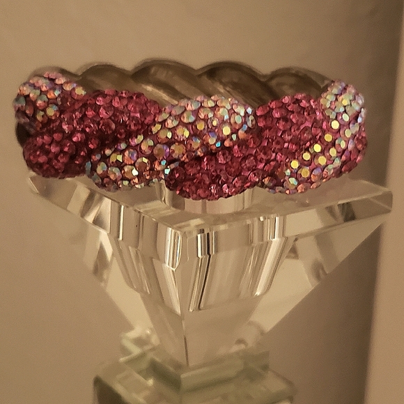 🌟Silver Statement Braided Bling Bracelet With Hot Pink And Clear Rhinestones 🌟 - Picture 1 of 5